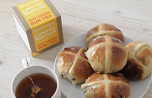 how to make vegan hot cross buns